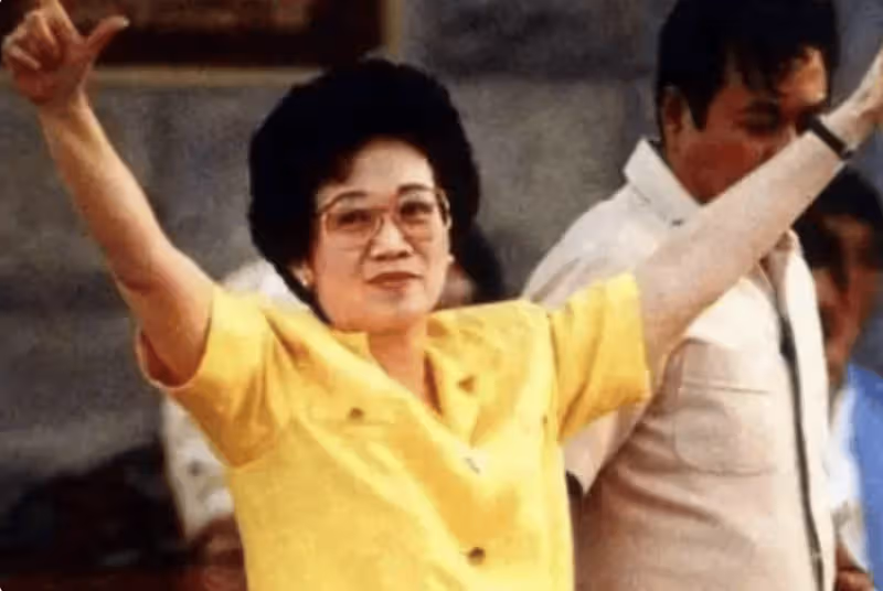 全球首位華人女總統:宣稱自己是中國人,上台後先將美軍趕出國!