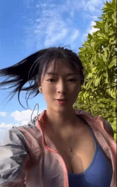 產後2個月大曬身材!36歲TVB女星上圍上級!稱有6個禮拜母乳存貨