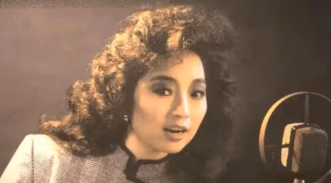 徐小鳳寧願離婚也不願改變中國國籍，春晚為她破例，74歲仍單身