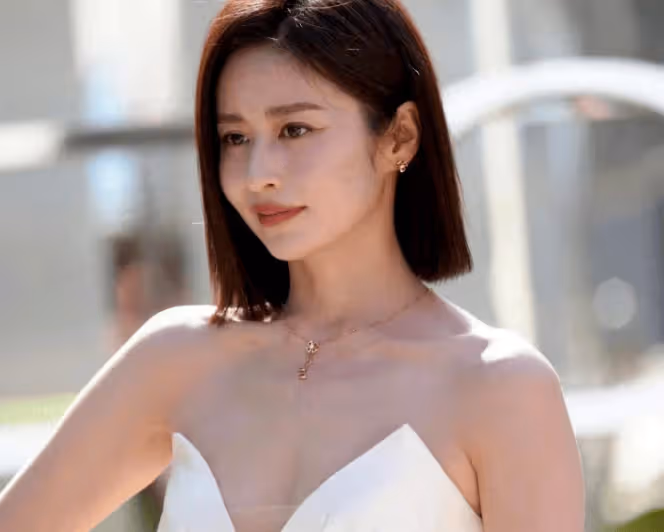 她是「最卑微」的女明星,低聲下氣討好丈夫,丈夫卻連孕期都和她AA制