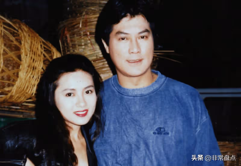 他叱吒黑白兩道,棄原配娶新歡,晚年患癌離世,女兒拒絕出席葬禮
