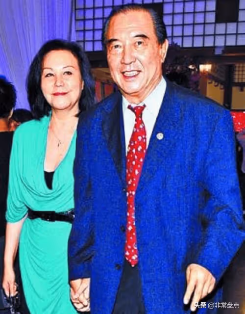 他叱吒黑白兩道,棄原配娶新歡,晚年患癌離世,女兒拒絕出席葬禮