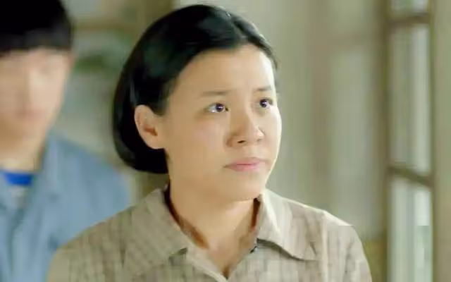 飛天獎落選風波:演技與流量的碰撞,劉琳揭開娛樂圈真相