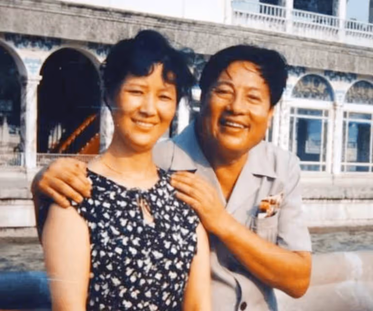 著名演員朱龍廣:一生飾演3個經典角色,將妻子當女兒疼
