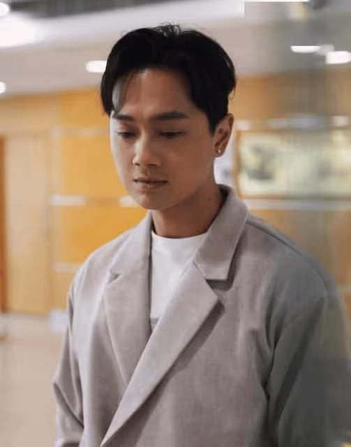 TVB男星爆兒子患不治之症後崩潰!日日抱著兒子哭!無悔為愛情放棄事業