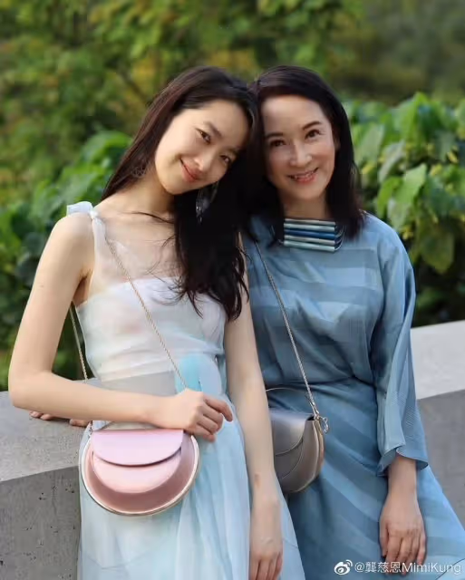 香港知名星二代大學畢業!21歲被贊太帥氣,疑戀翻版宋慧喬