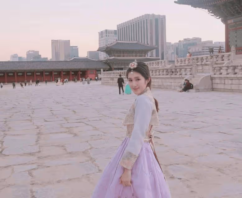 TVB長腿小花因會5種語言上位!曾向曾志偉撒嬌被指是心機女