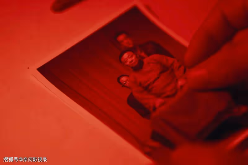 《暗夜與黎明》:要不是楊輝成替死鬼,徐巍永遠不知鄭蘭亭多恐怖