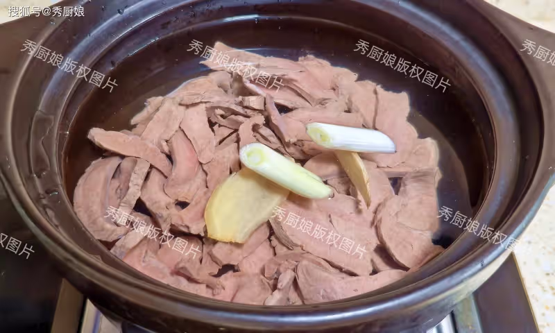 豬身上這個好東西,每周吃2次,不但睡眠好氣色好,還能提高免疫