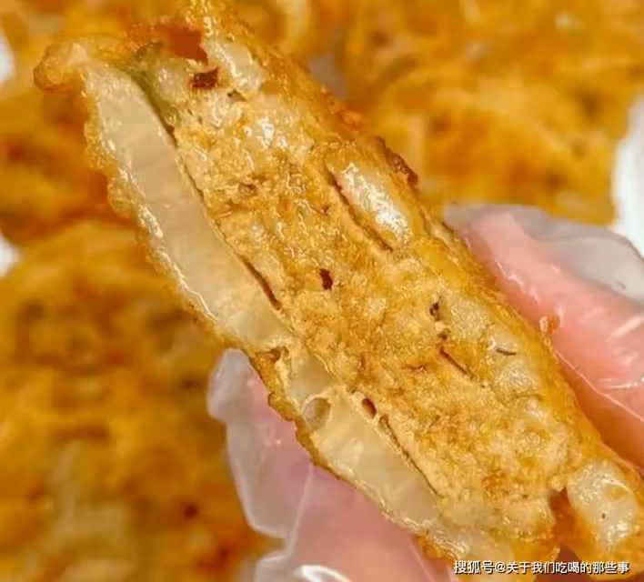 炸藕夾,掌握好3點,誰做誰成功,外酥里嫩又多汁,涼了也好吃