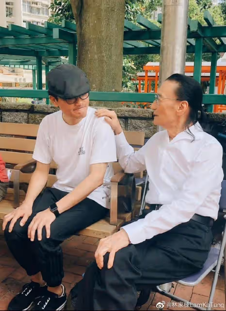 香港影帝林家棟自曝摔傷要叫救護車,痛到飆髒話,57歲仍未結婚