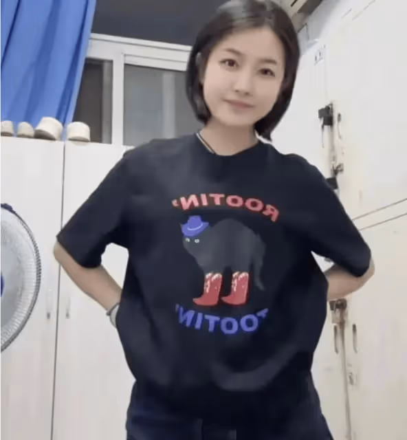 四川一美女護士走紅，顏值驚艷眾人