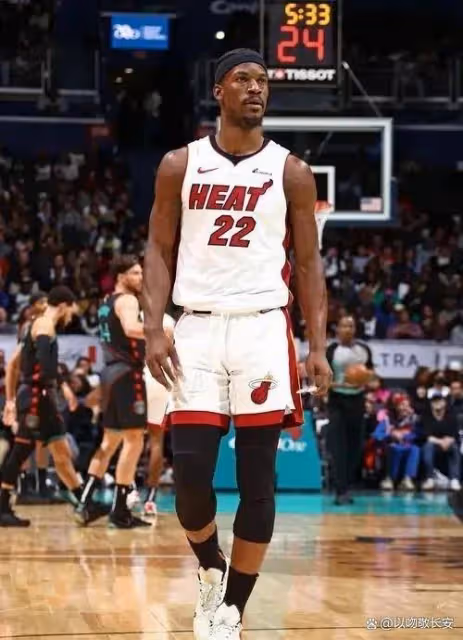 巴特勒放狠話!湖人伸橄欖枝,詹皇表態歡迎,NBA格局將變天?