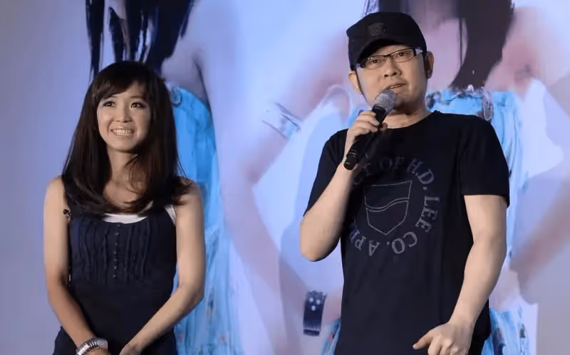 刀郎淚灑演唱會現場,愛徒雲朵杳無音訊,忙著舉辦個人首場演唱會