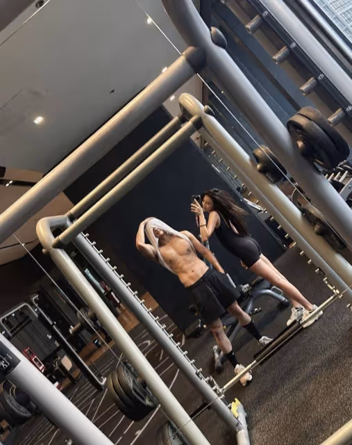 游鴻明25歲女兒熱戀富三代，曬健身照身材健美，男方熱衷音樂是DJ