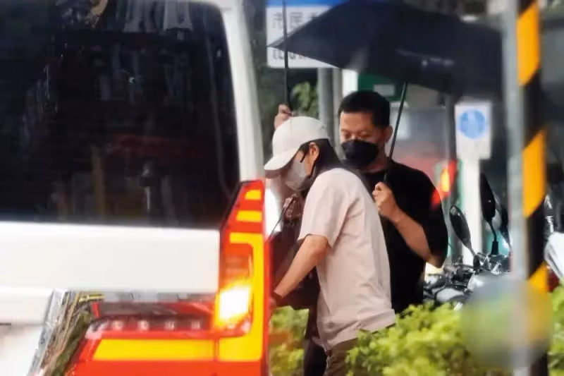 安以軒低調現身陳喬恩婚禮!4歲女兒疑擔任婚禮花童