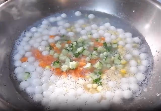 簡單好吃的玉米炒湯圓，一道金玉滿堂，又是一道適合招待客人的菜