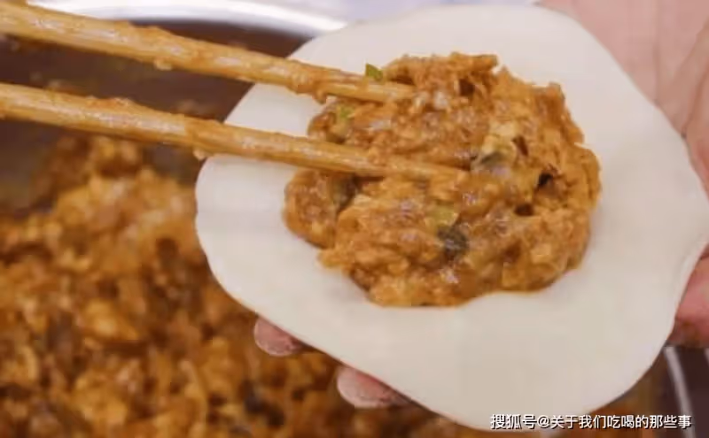 肉餡怎麼調才「又香又嫩」?做好4點,肉餡鮮嫩多汁,噴香好吃