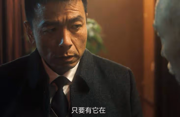 《暗夜與黎明》沒播完，王志文又帶來新劇，首播就熱度第一