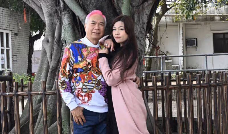 TVB老戲骨出街遭指著臉罵,未婚妻在監獄踩縫紉機,出獄後結婚