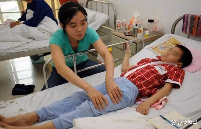 一處火葬場,送來9歲男孩遺體,遺體送往冷庫時,師傅拼了命喊三個字...