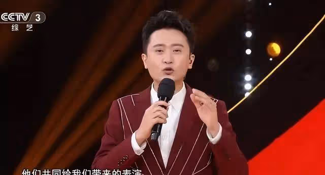 央視主持人楊帆:娶平凡妻子,上升期身患重病,今43歲成人生贏家