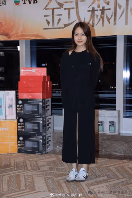 金式森林丨陳曉華否認12月舉行婚禮 一聽「朱敏瀚」即傻笑
