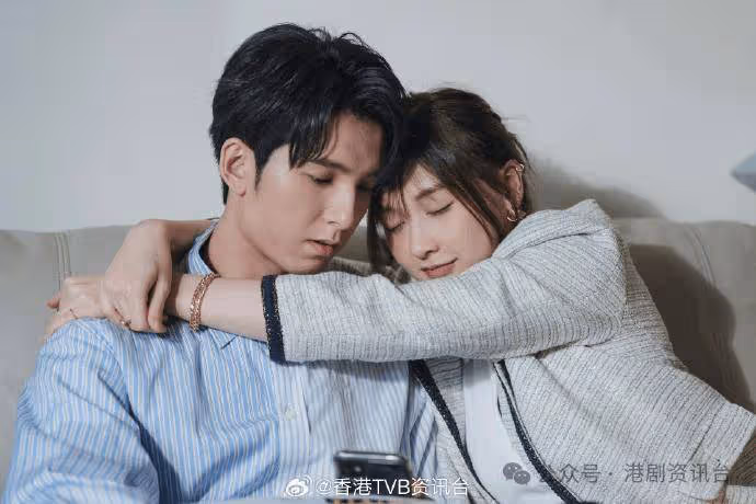 OneUp新歌MV搵柿柿、Santis做女主角 Oscar半裸出浴曬肌好尷尬