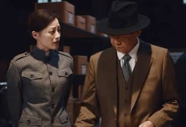 《暗夜與黎明》肖雲替鄭蘭亭擋槍,自以為是的愛情真讓人噁心