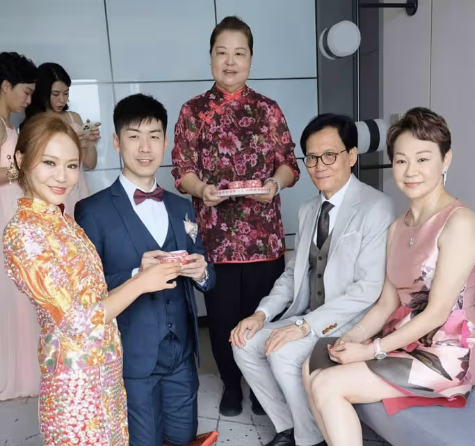 恭喜!TVB新聞台首席主播今日大婚,遭騷擾多年收大量私密露骨照