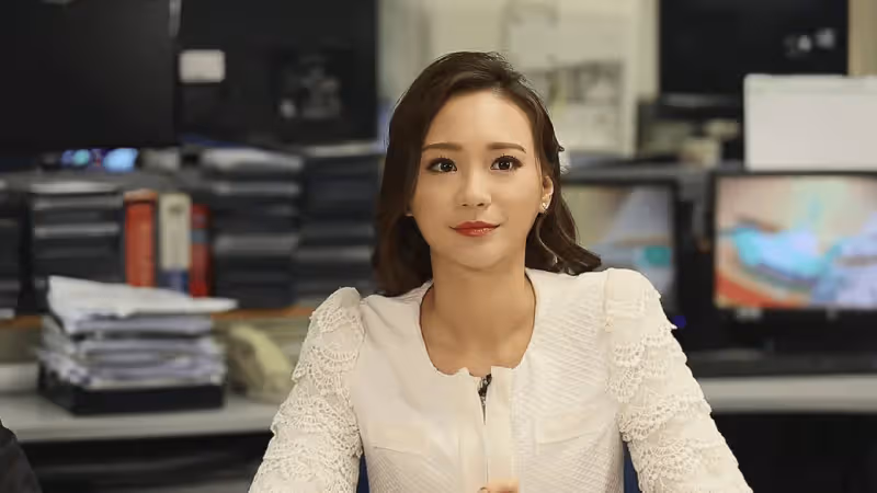恭喜!TVB新聞台首席主播今日大婚,遭騷擾多年收大量私密露骨照