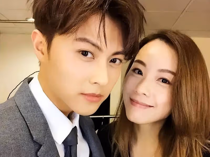 港圈中女天花板被曝與男友同居!愛巢月租12萬,與汪明荃做鄰居