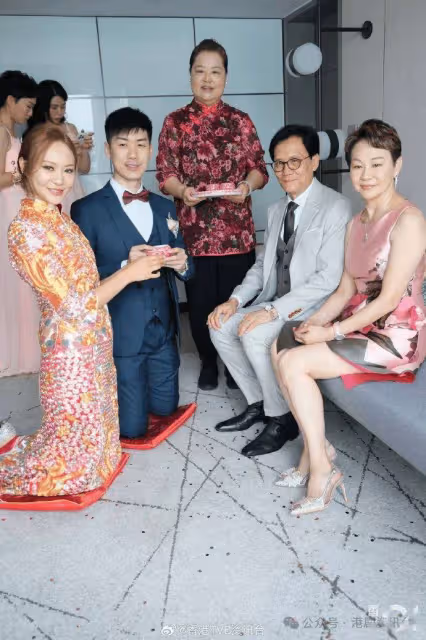 前TVB首席主播「褂後」結婚!父親是元祖級《警訊》主持麥振江