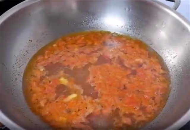 一道簡單的家庭版酸辣湯,鮮香好喝,酸辣開胃,簡單的做法味道棒