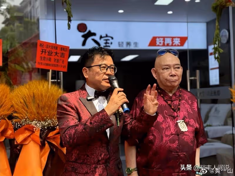 港星定居內地賺大錢!黃一山連開5家店面,全權交給妻子打理