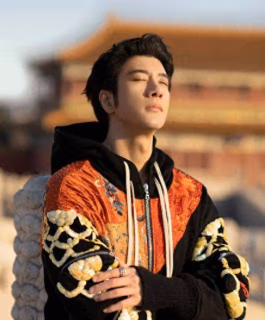 李靚蕾的小作文又來了,王力宏復出轉好,她還不想放手嗎?