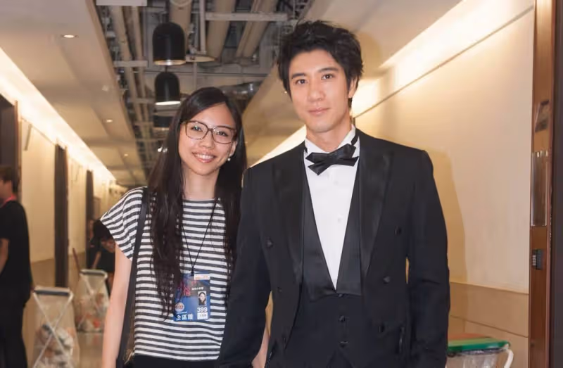 李靚蕾的小作文又來了,王力宏復出轉好,她還不想放手嗎?