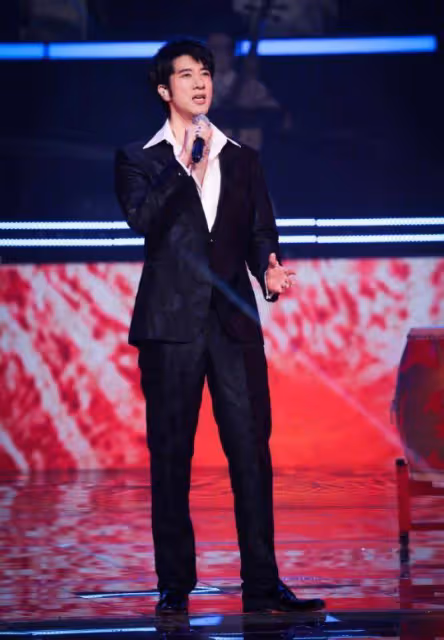 李靚蕾的小作文又來了,王力宏復出轉好,她還不想放手嗎?