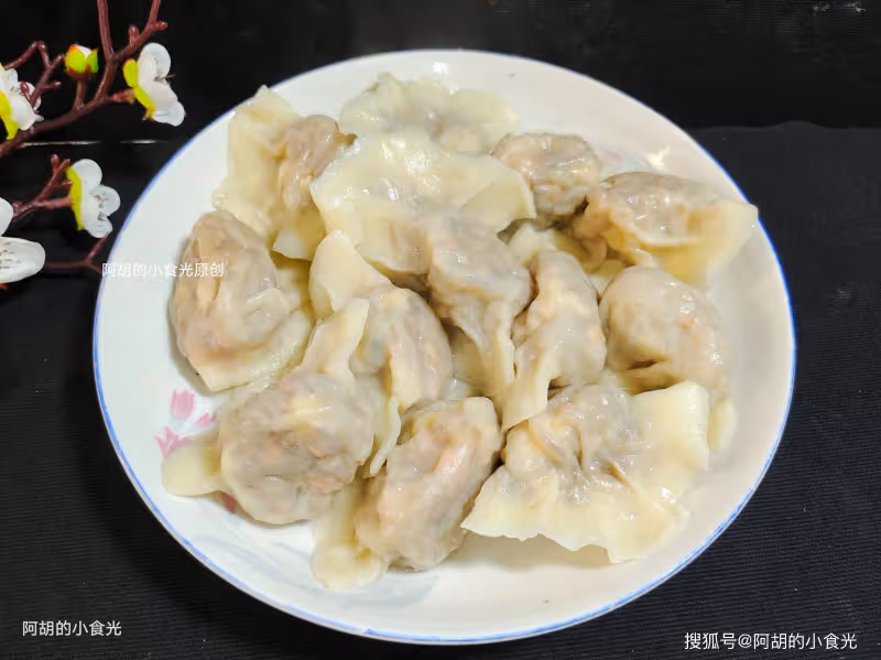 秋天包餃子,這個餡可勁地吃!幾塊錢就煮一大鍋,鮮過純肉、清爽又不膩