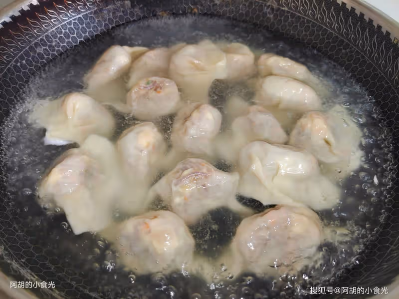 秋天包餃子，這個餡可勁地吃！幾塊錢就煮一大鍋，鮮過純肉、清爽又不膩