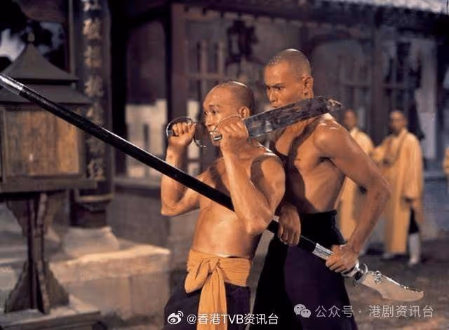 「申叔」李海生舉行喪禮！成龍、狄龍及《愛回家》劇組等致花牌悼念