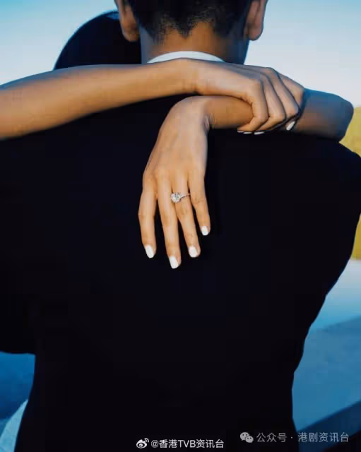 鄭丹瑞大女鄭瑤結婚丨阿旦學霸女婿Jacob Chan讀過劍橋哈佛