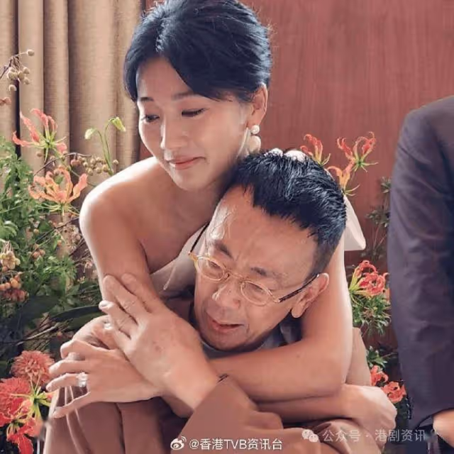 鄭丹瑞大女鄭瑤結婚丨阿旦學霸女婿Jacob Chan讀過劍橋哈佛