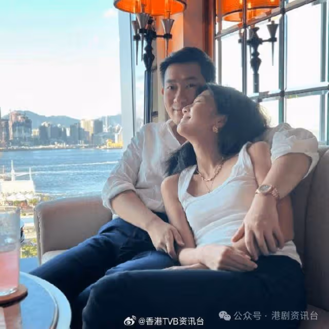 鄭丹瑞大女鄭瑤結婚丨阿旦學霸女婿Jacob Chan讀過劍橋哈佛
