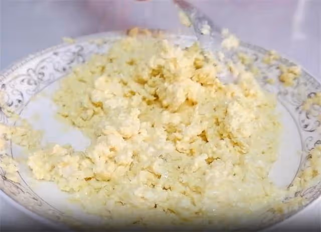 玉米光煮熟已經很好吃了，這樣做了更給力，甜糯鮮香，收藏了