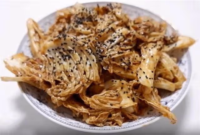 乾隆皇帝喜歡吃的一道白菜，不燉不炒，簡單易做，味道出奇的好