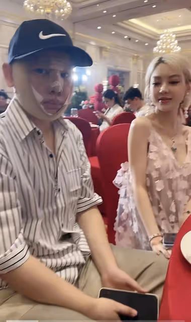 郭美美終於找到真愛,嫌同性老公不帥,帶她去上海做醫美當眾吻她