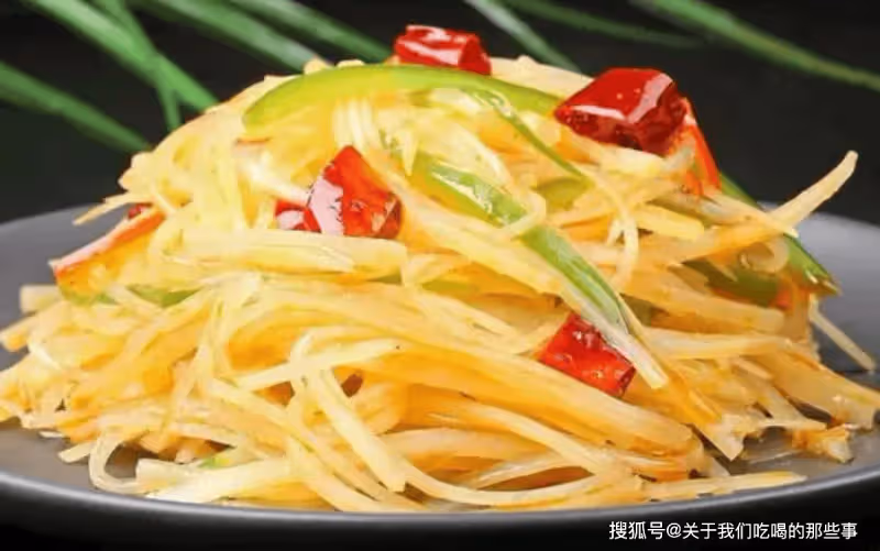 分享「酸辣土豆絲」的竅門,牢記3點,土豆絲酸辣脆酸,超級下飯