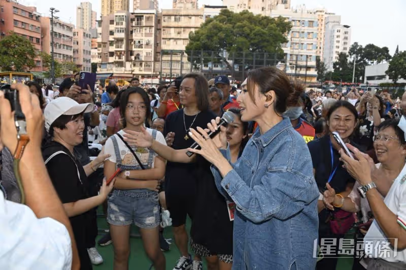 43歲胡定欣回應被單立文催婚:他整天亂講話!拍劇少珍惜提獎機會