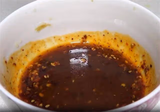 教你茄子新吃法，不炒不燉不放油，茄子軟糯濃香，懶人做法收藏了